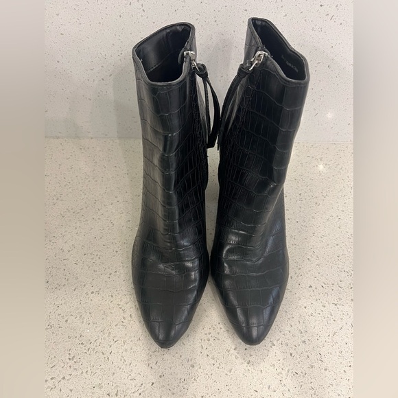 Dolce Vita Coltyn Crocodile Leather Ankle Boot - Picture 2 of 7